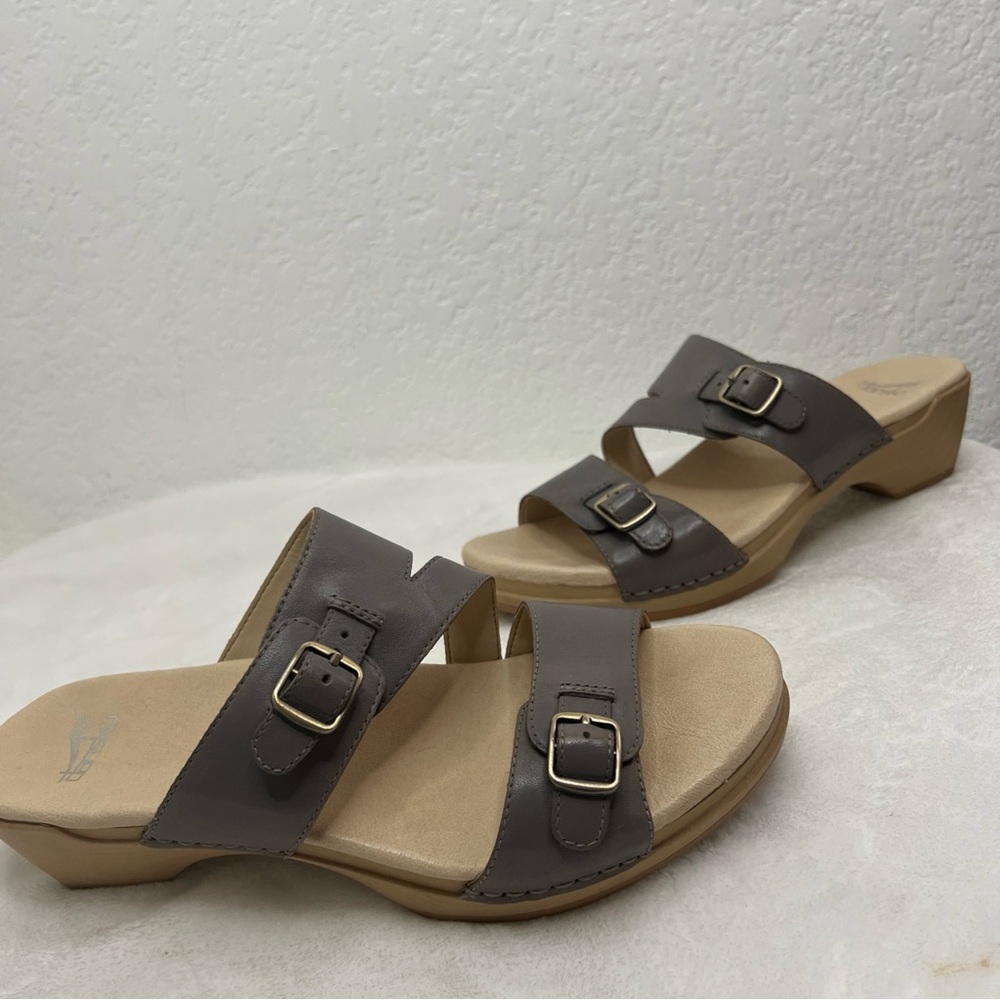 Dansko Womens Coral Rosie Leather Two Strap Buckle Sandals Heel Gray Size 39